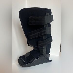 Maxtrax Black Orthopedic Immobizer post surgical foot physical therapy brace